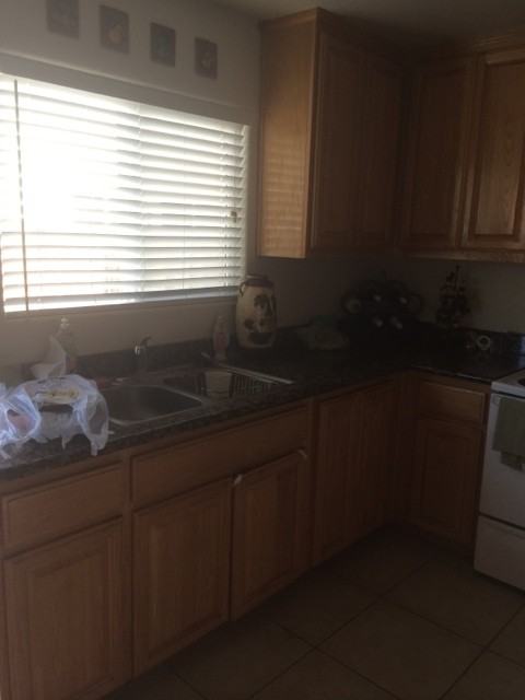 245 F St - Photo 5 of 18