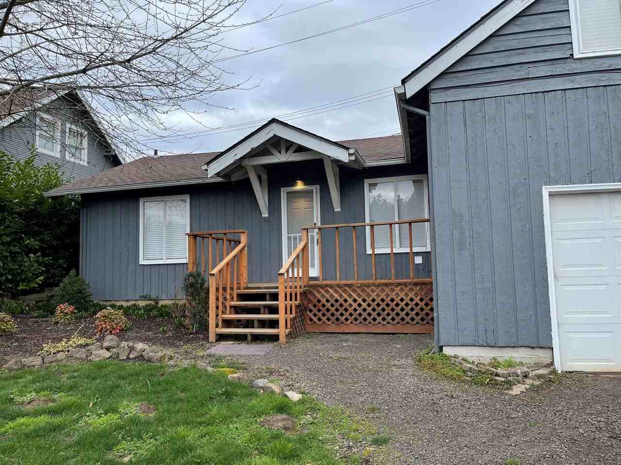 31 Ladd St - Photo 2 of 17