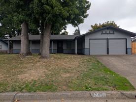 3245 Marvin Dr - Photo 1 of 1