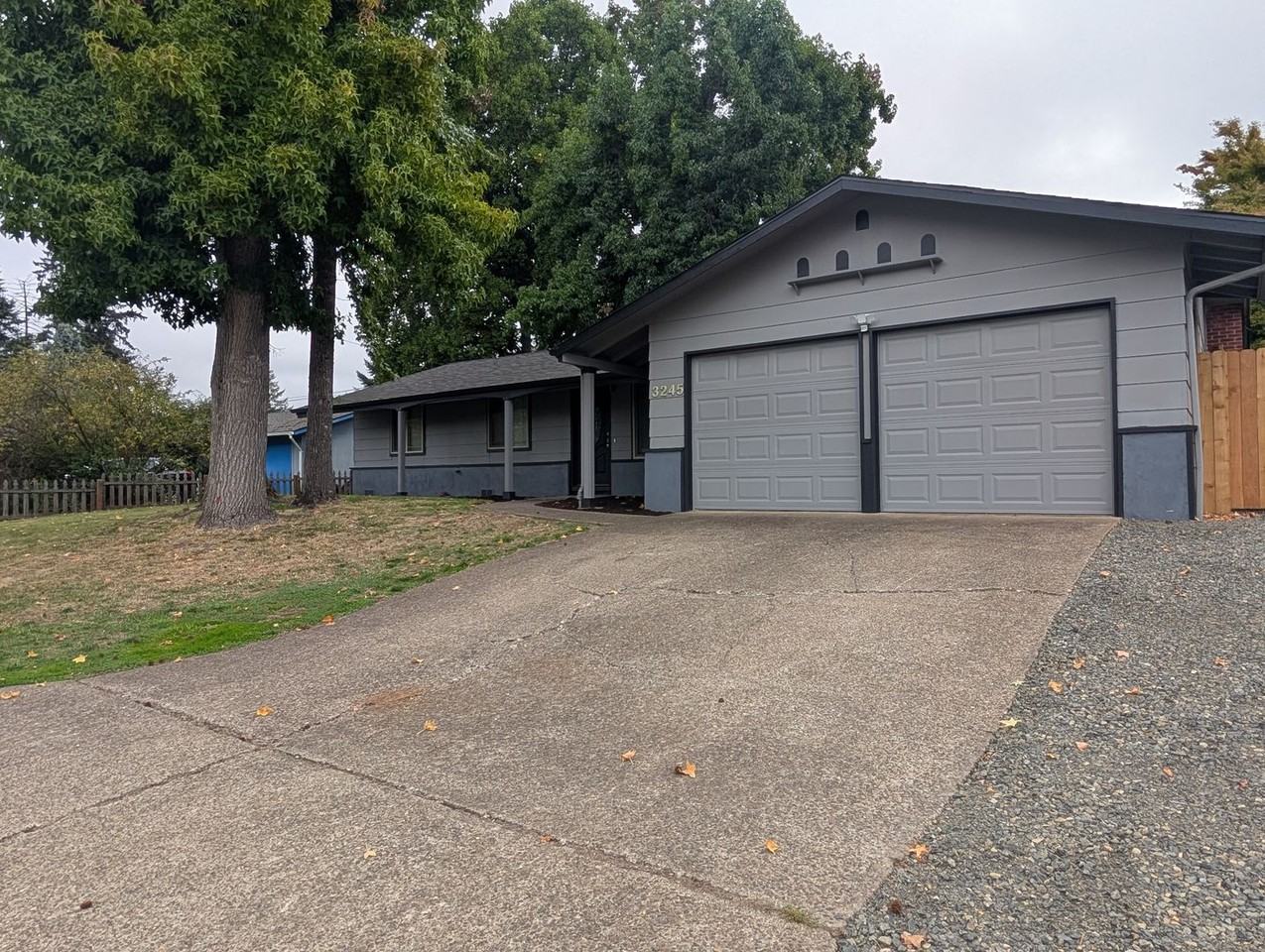 3245 Marvin Dr - Photo 2 of 25