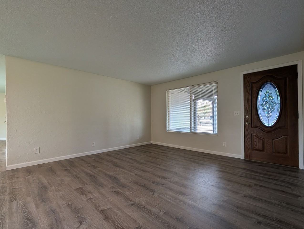 3245 Marvin Dr - Photo 7 of 25