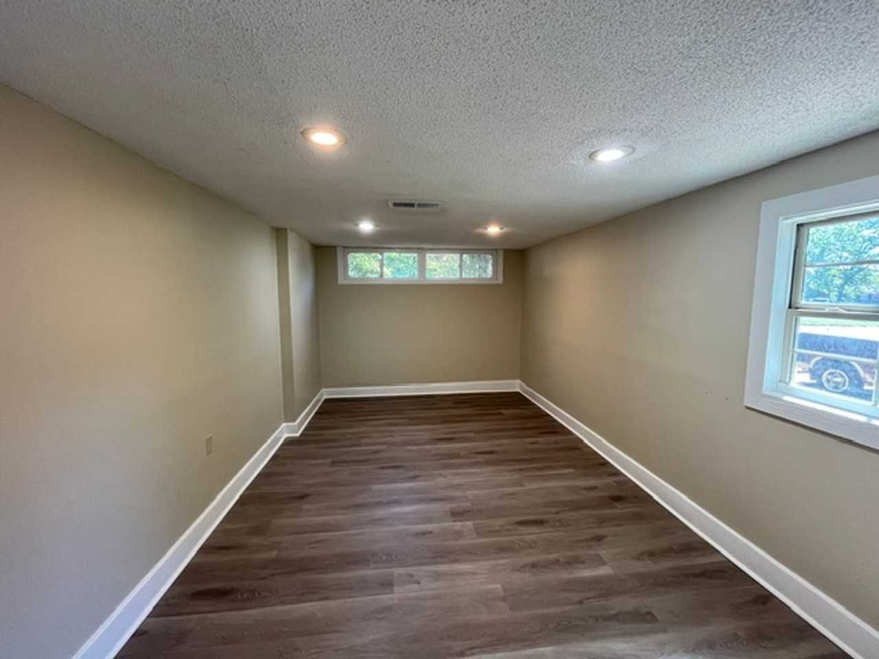 7529 Rockingham Dr - Photo 5 of 13