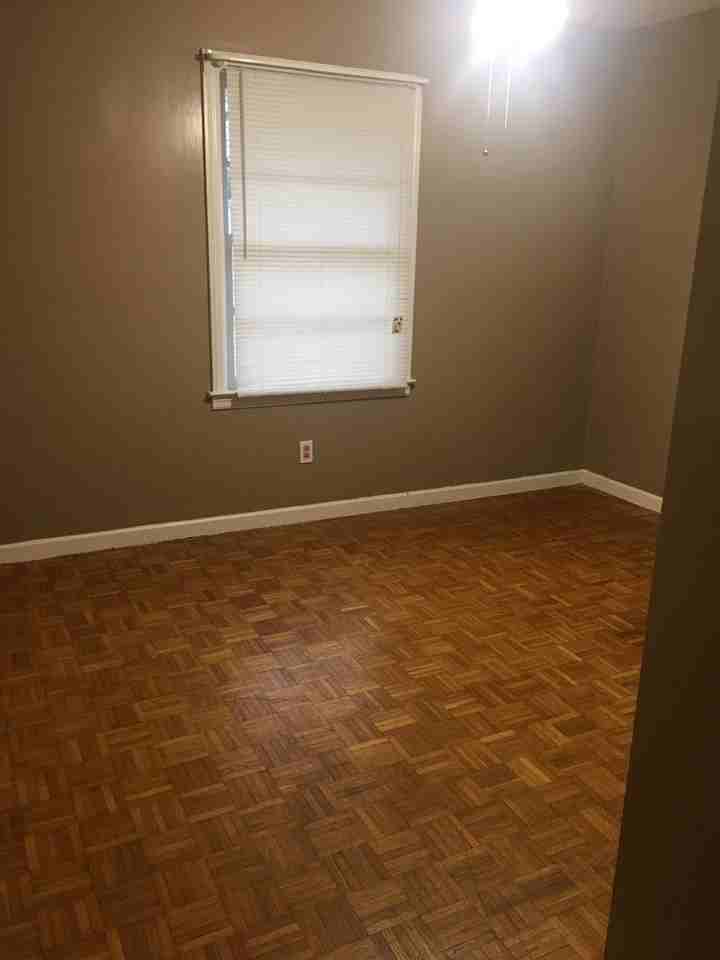 4903 Bruning St - Photo 6 of 8