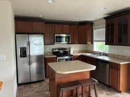featured image of 1229 E Fairhaven Ave