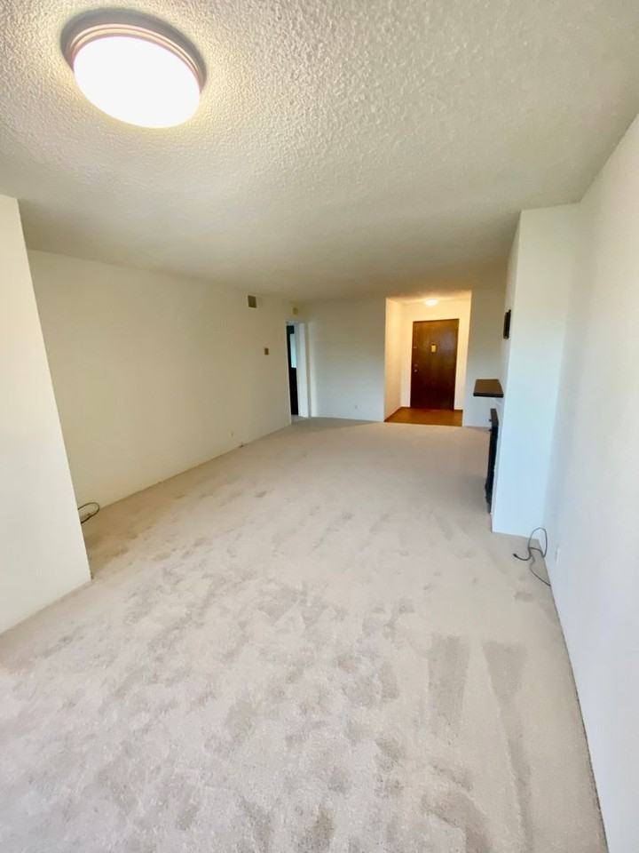 14315 Summertime Ln - Photo 3 of 28