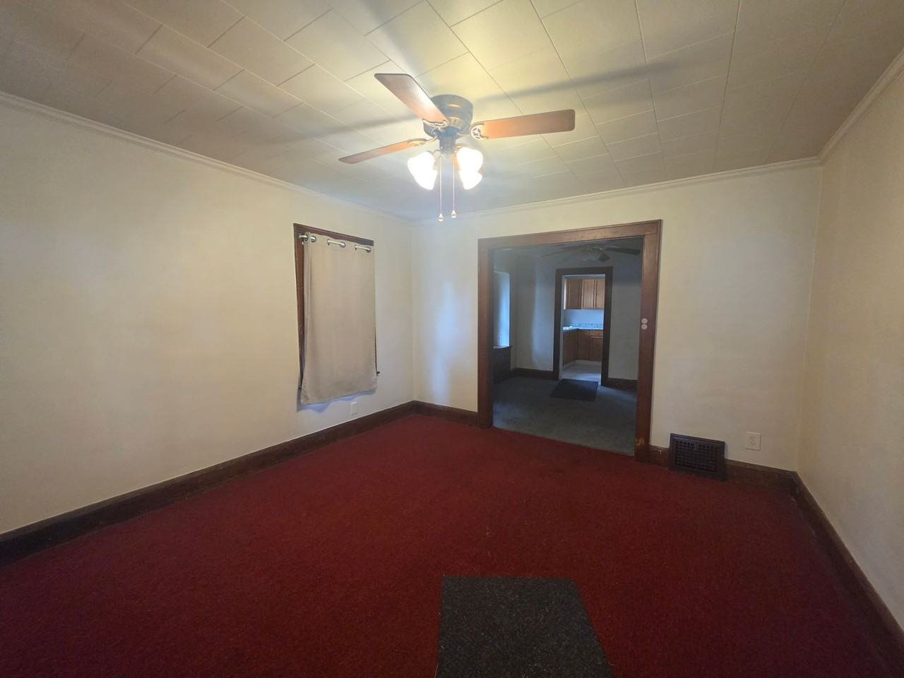 1164 Mcintosh Ave - Photo 3 of 16