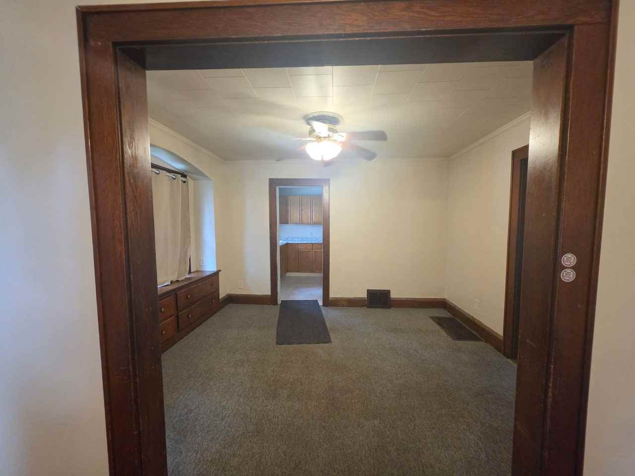 1164 Mcintosh Ave - Photo 5 of 16