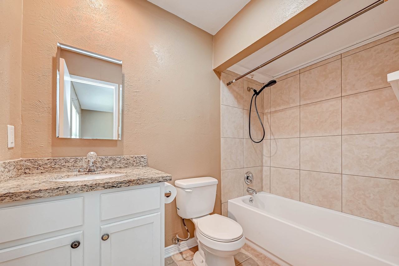 14538 Dartwood Dr #1 - Photo 3 of 3