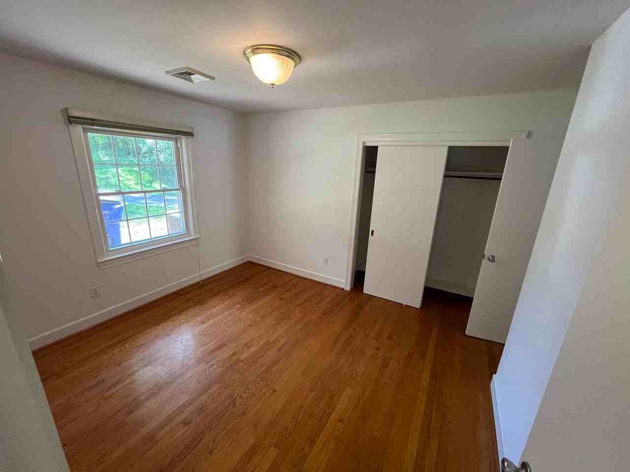 316 Sunset Blvd - Photo 2 of 7