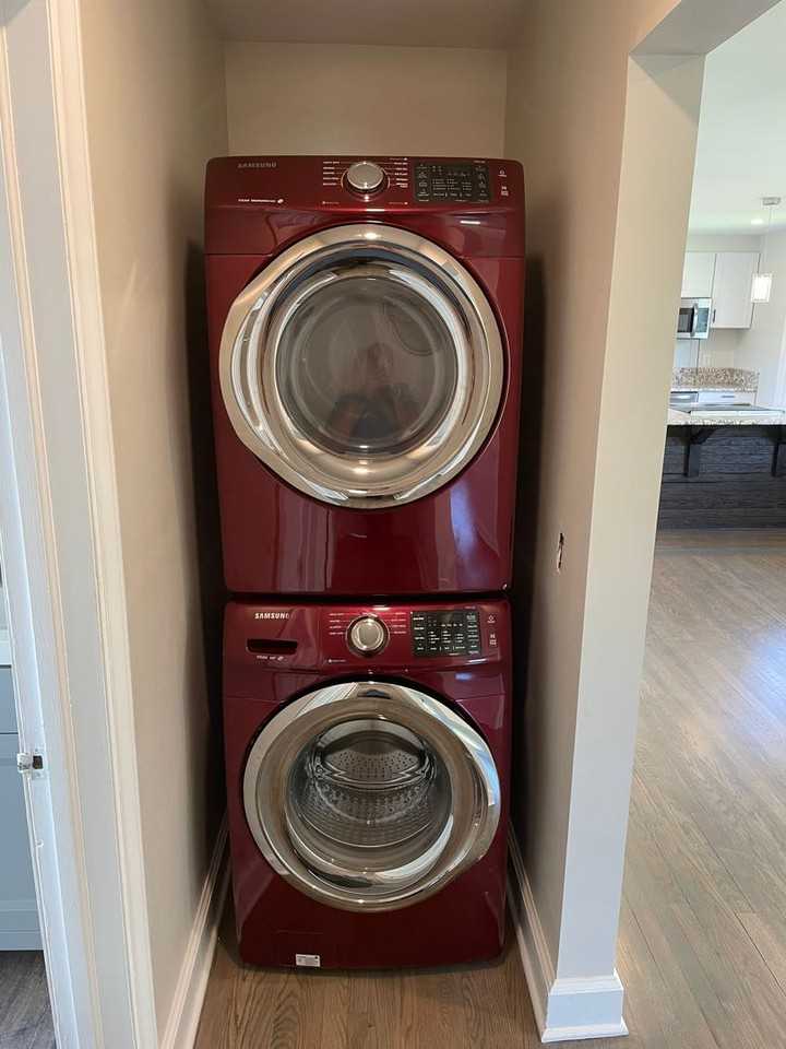 100 Lucas Dr - Photo 6 of 19