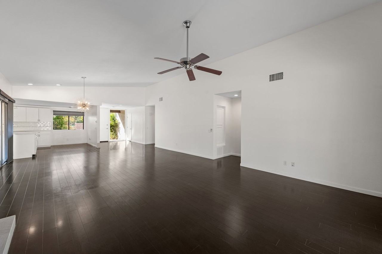 19 Kevin Lee Ln - Photo 7 of 47