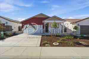 featured image of 3062 Pansona St