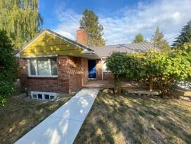 6522 38th Ave Ne - Photo 1 of 1