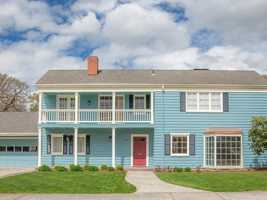 featured image of 322 W Chapman Ave