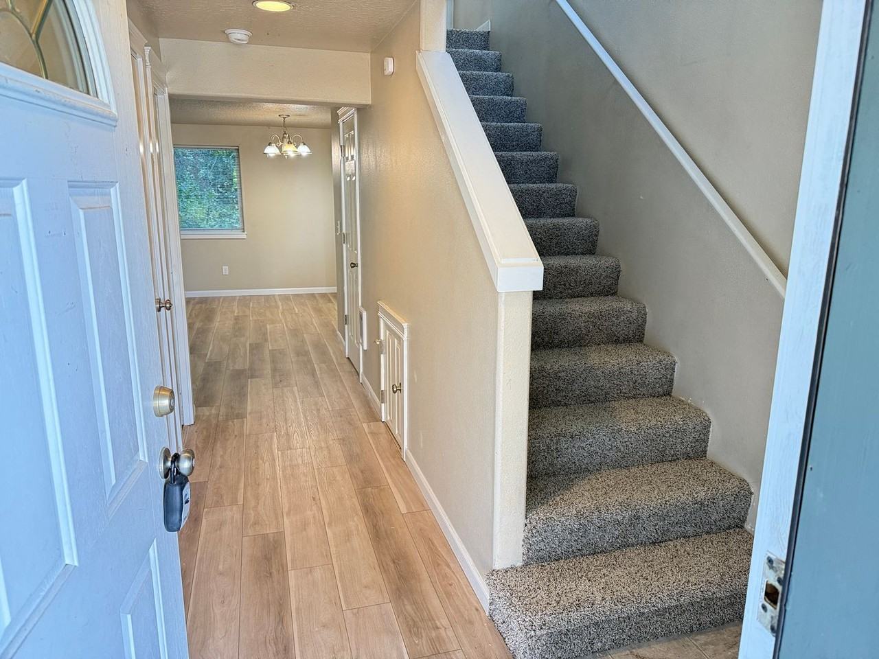 5941 Aster St - Photo 4 of 36