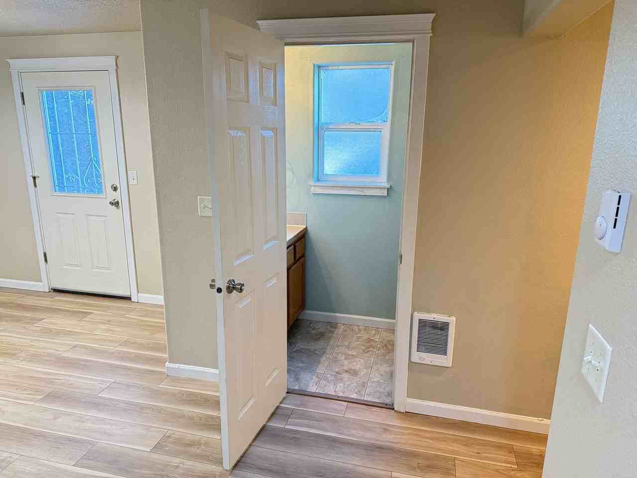 5941 Aster St - Photo 7 of 36