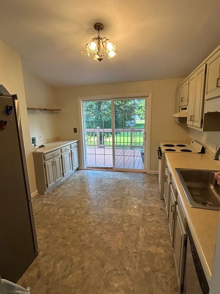 26609 Andrew Dr - Photo 5 of 19