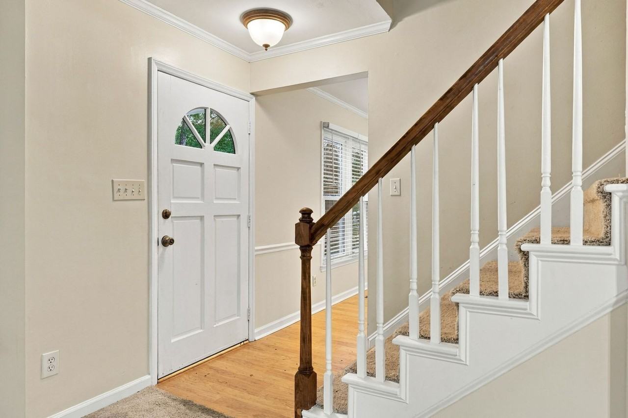 4952 Harbour Towne Dr - Photo 3 of 34