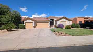 featured image of 13354 W Palm Ln