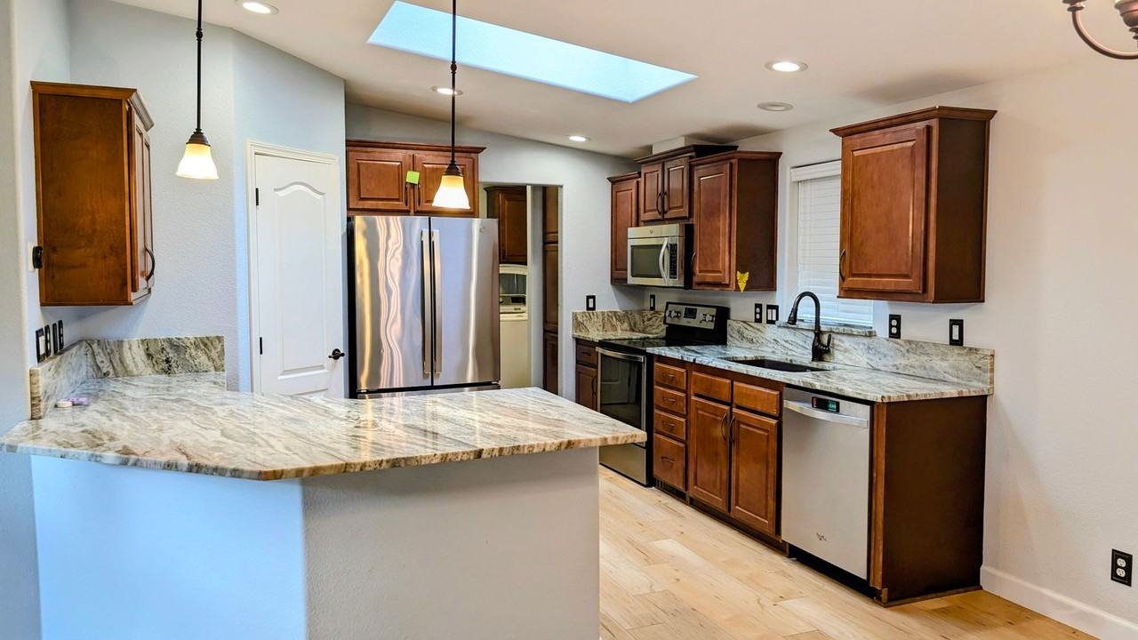 3308 206th Pl Se - Photo 6 of 22