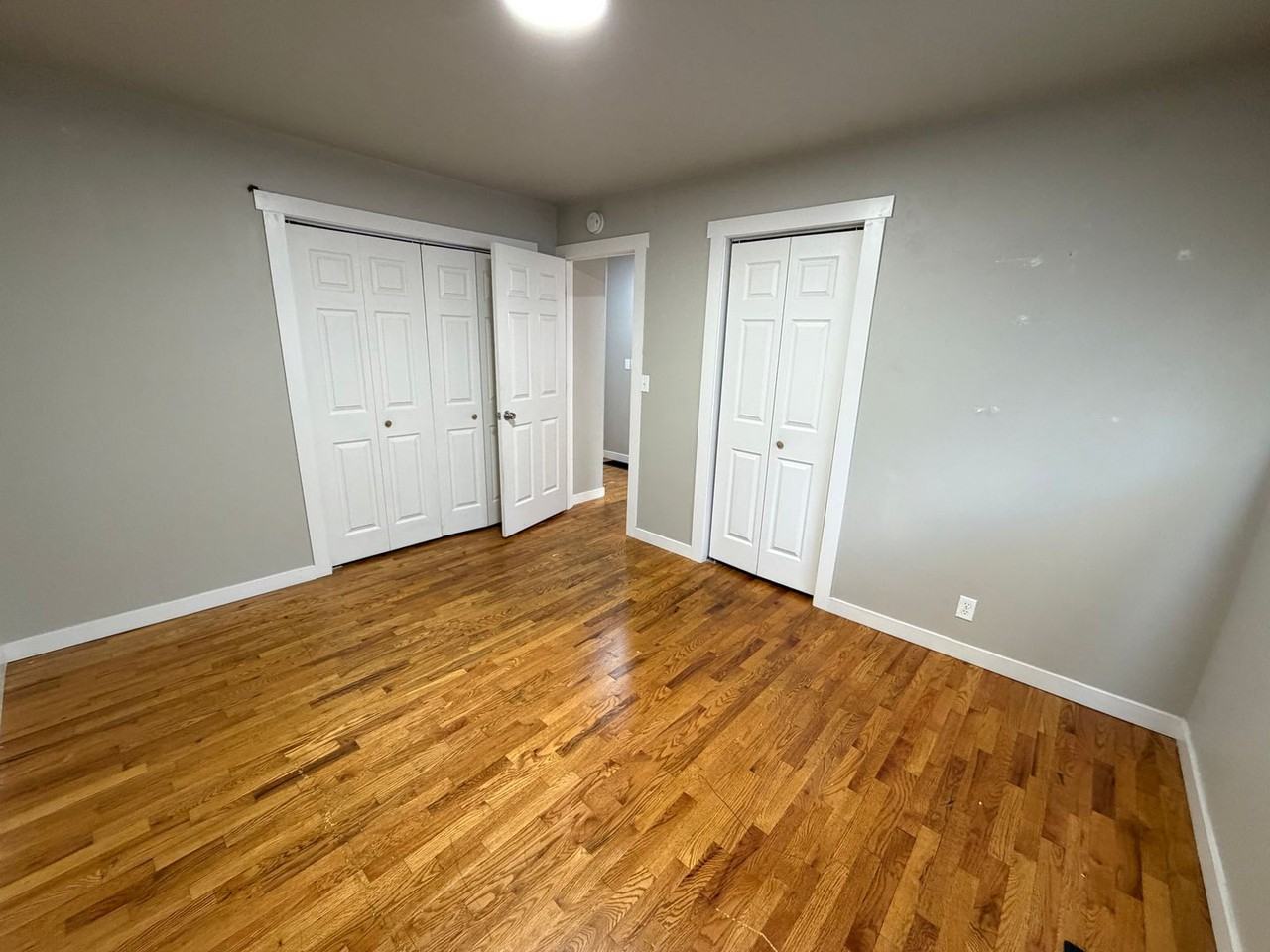1112 Nw Furnish Ave - Photo 6 of 11