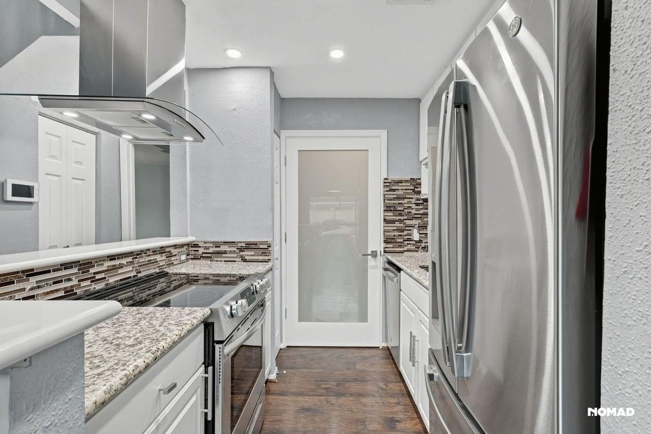 3566 Ocee St - Photo 4 of 42