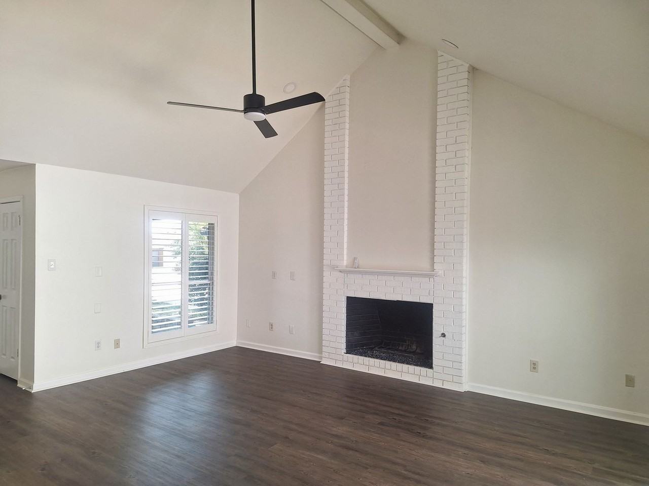 2707 Belmeade Dr - Photo 6 of 38
