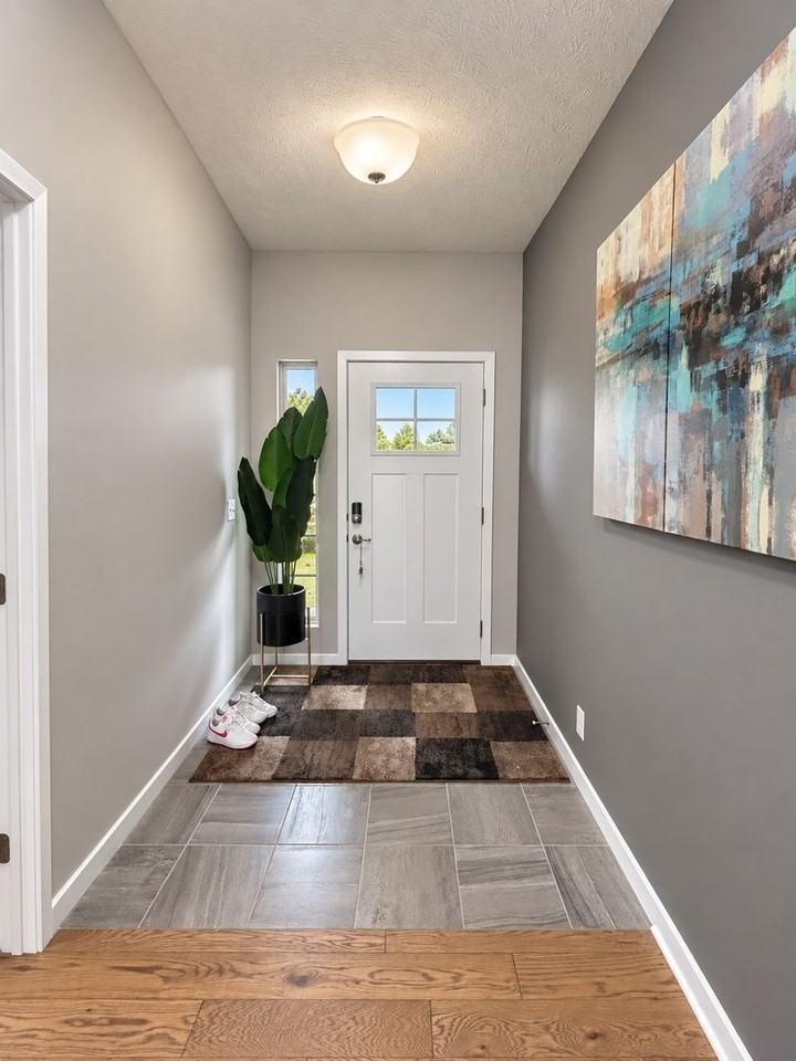 4620 N 180th Avenue Cir - Photo 2 of 50