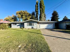 featured image of 3861 Barry Ave
