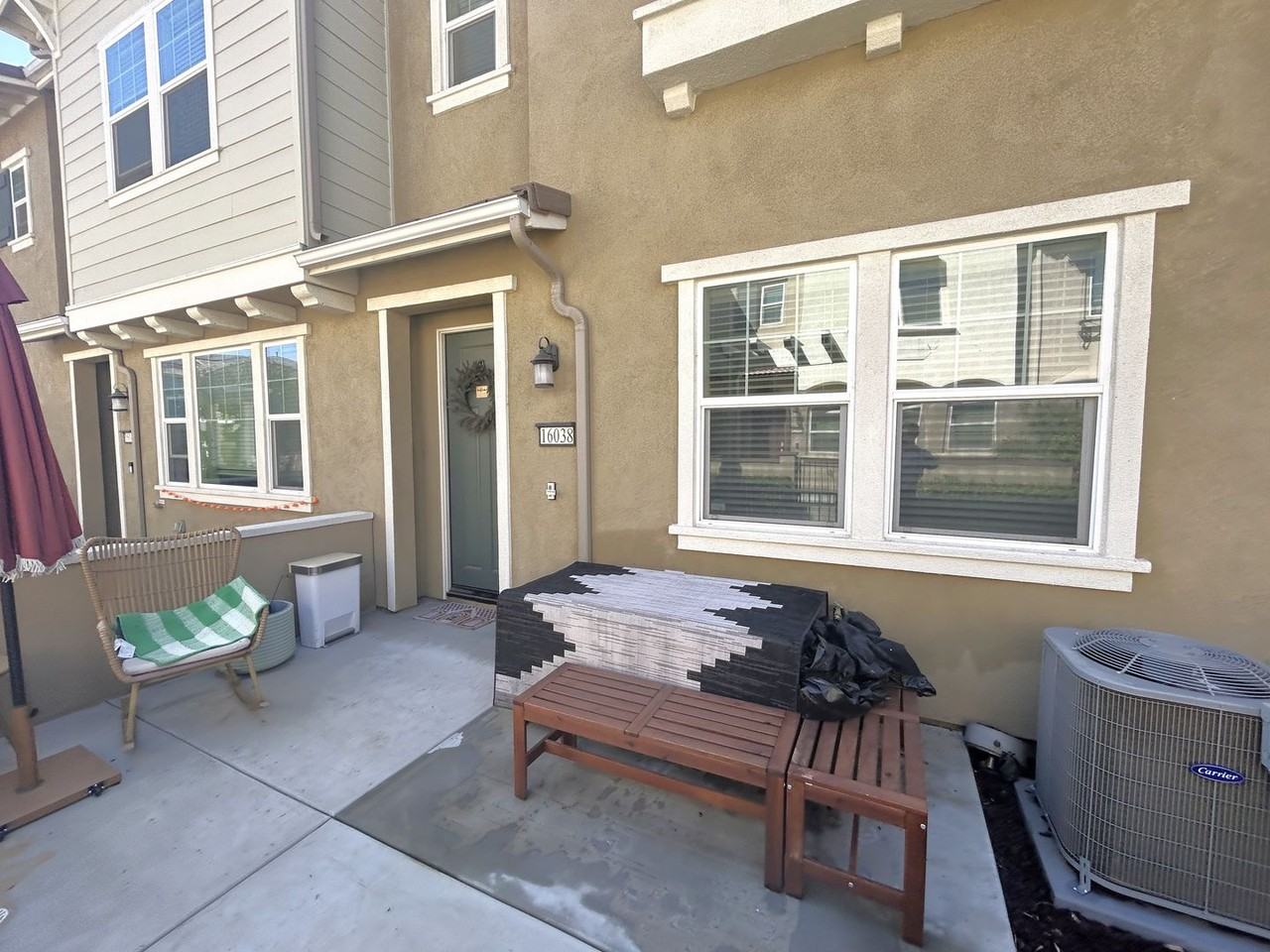 16038 Voyager Ave - Photo 3 of 20