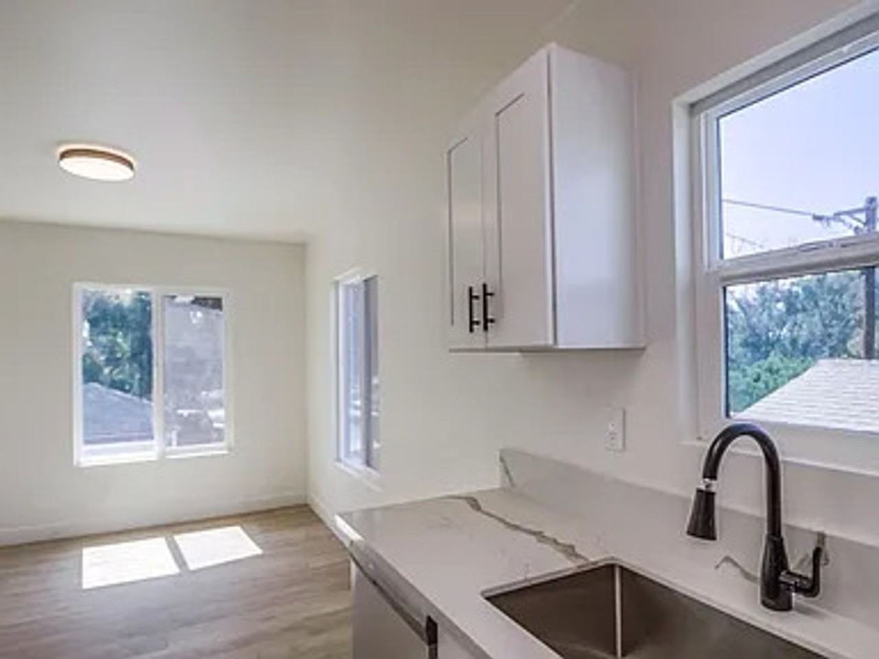 1239 Lincoln Ave #1 - Photo 4 of 10