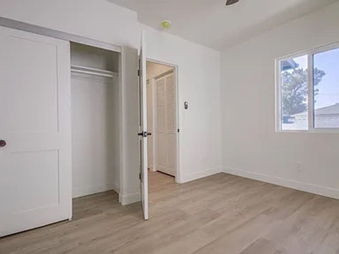 1239 Lincoln Ave #1 - Photo 7 of 10
