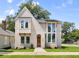 featured image of 1127 Allen St