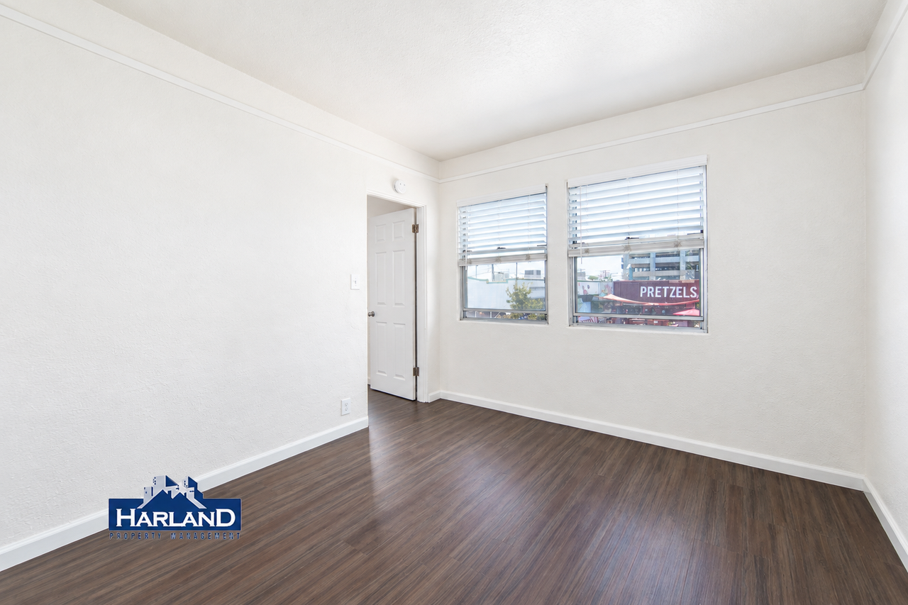 3809 Ray St - Photo 7 of 11