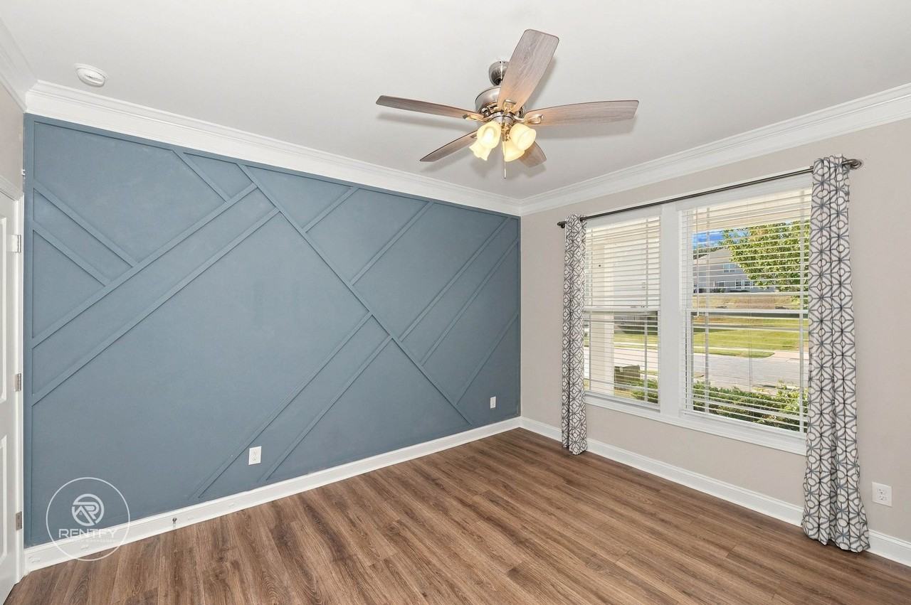 3057 Burnello Ct - Photo 2 of 24