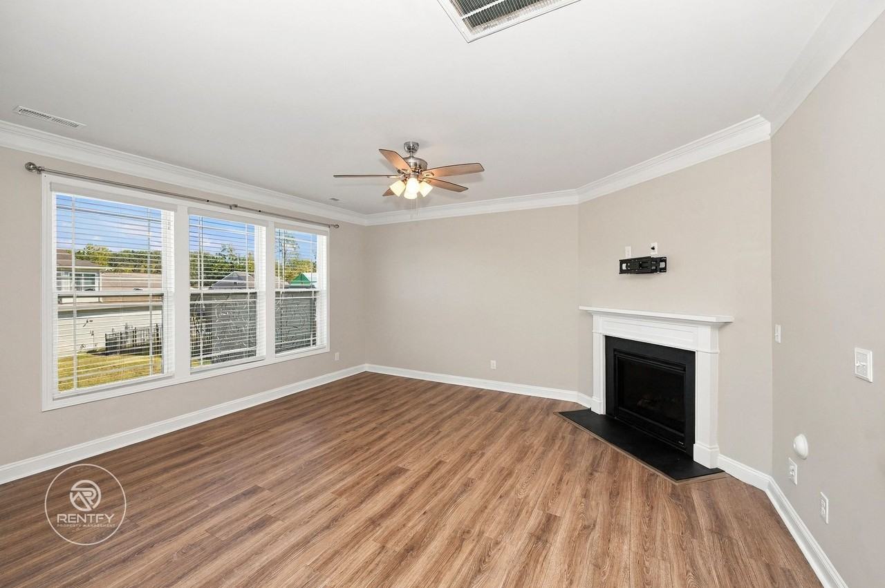 3057 Burnello Ct - Photo 5 of 24