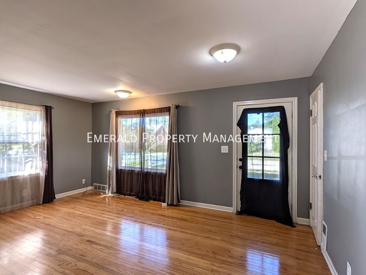 625 Welty Ave - Photo 2 of 15