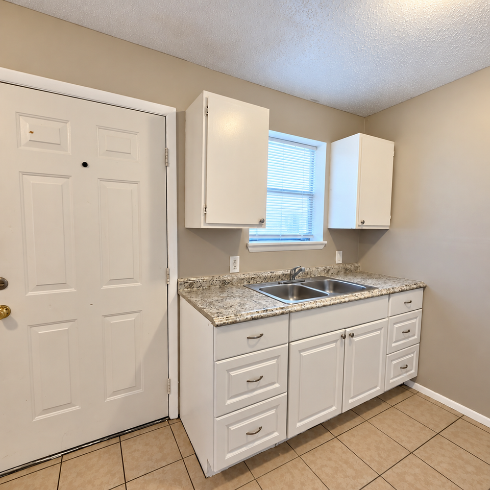 4200 Penny St Sw #17 - Photo 3 of 40