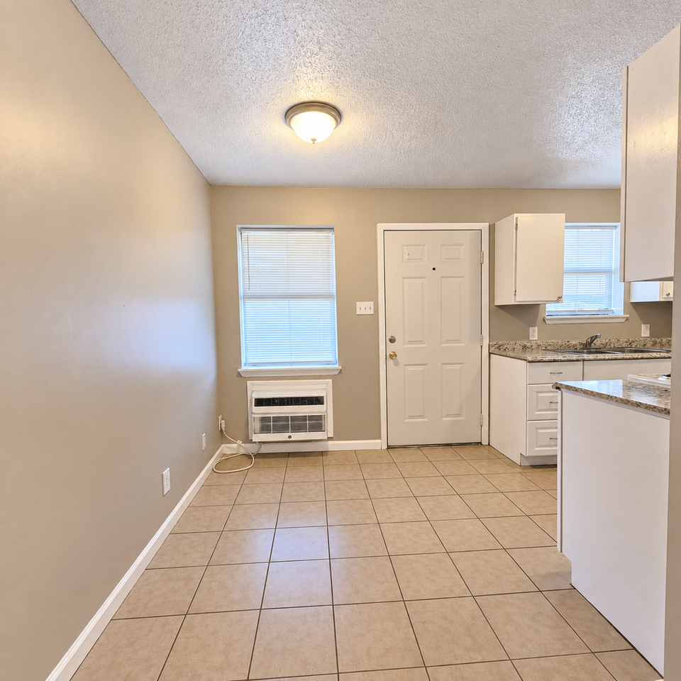 4200 Penny St Sw #17 - Photo 6 of 40