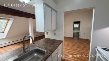 featured image of 104 Green St #301