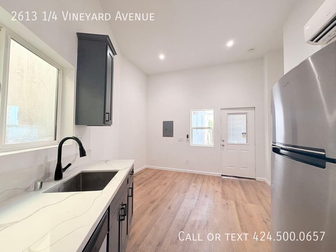 2613 1/4 Vineyard Ave - Photo 5 of 12