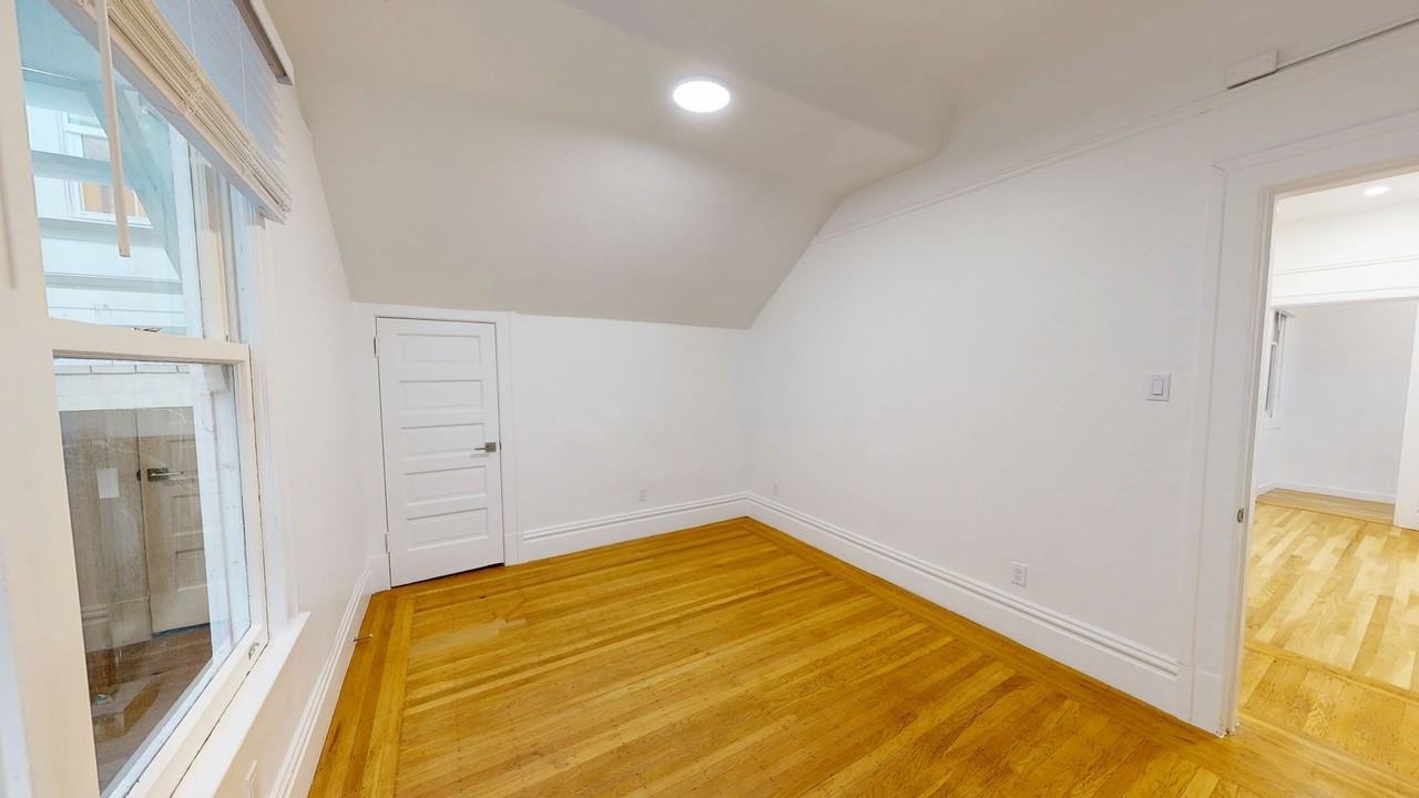 258 Central Ave #258B - Photo 6 of 24