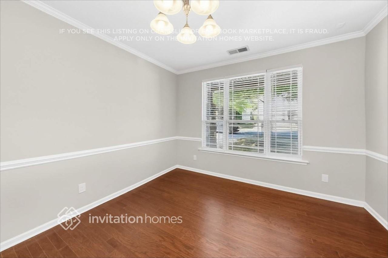 3013 Bridgewick Rd - Photo 7 of 20