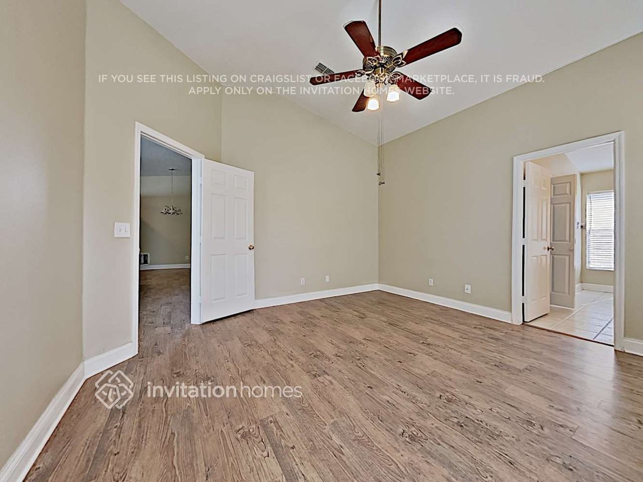 11766 Kennington Ct - Photo 3 of 11