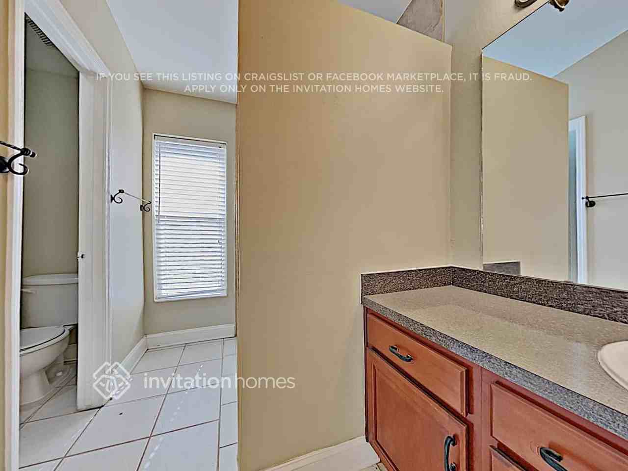 11766 Kennington Ct - Photo 6 of 11