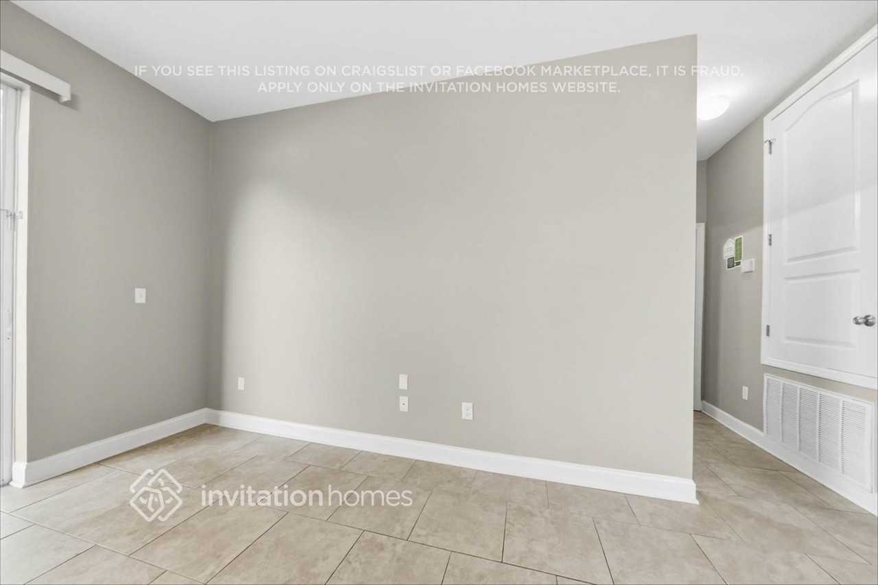 12345 Ridgedale Dr - Photo 4 of 23