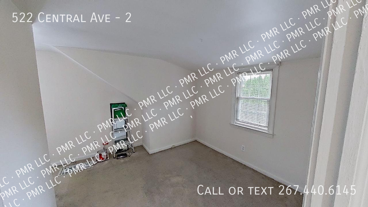 522 Central Ave #2 - Photo 5 of 17
