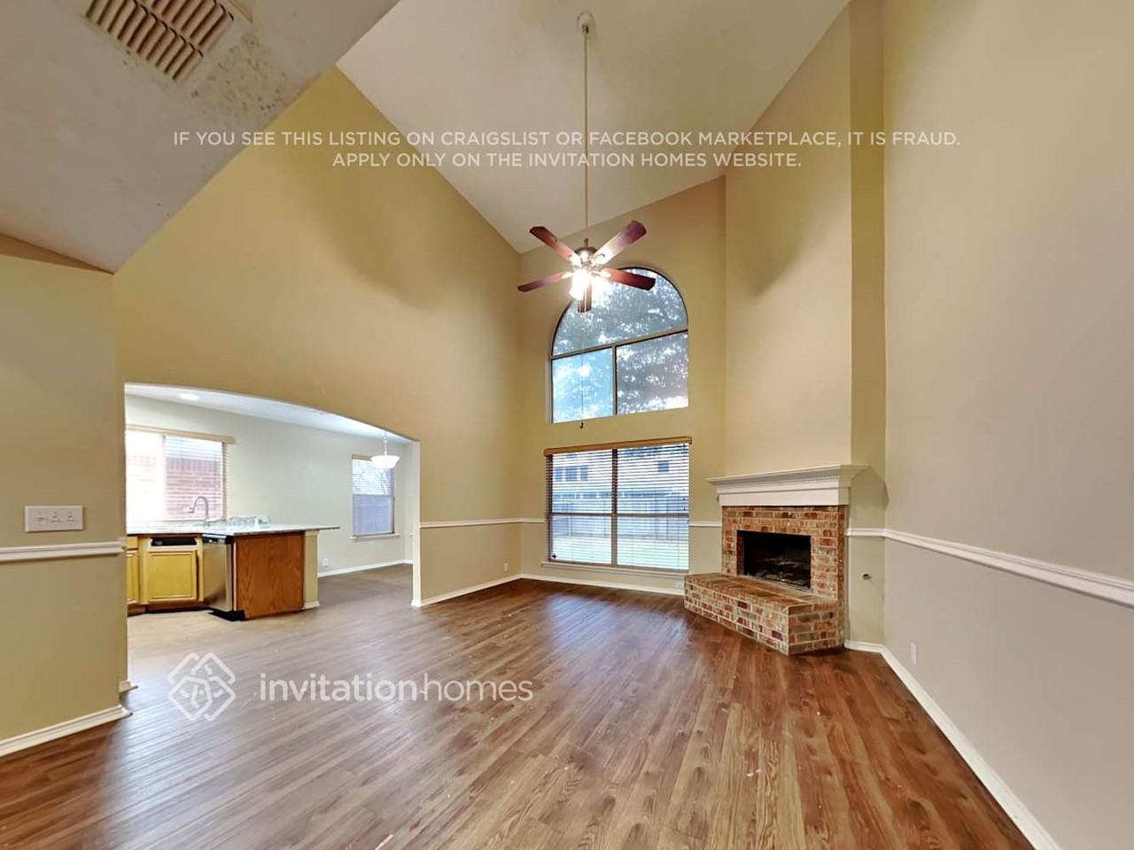 1105 Iron Horse Dr - Photo 4 of 26