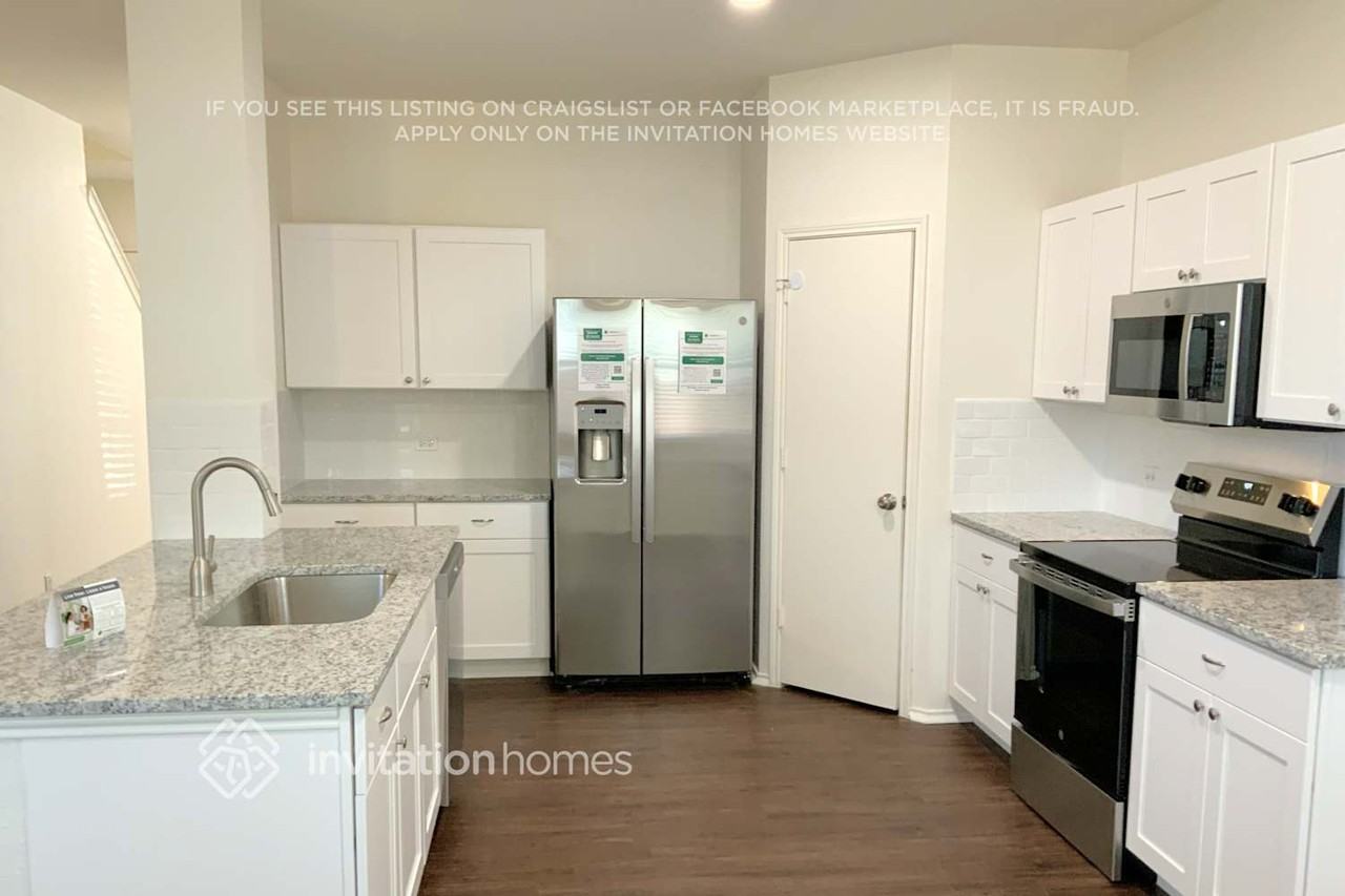 1609 White Dove Ln - Photo 6 of 17
