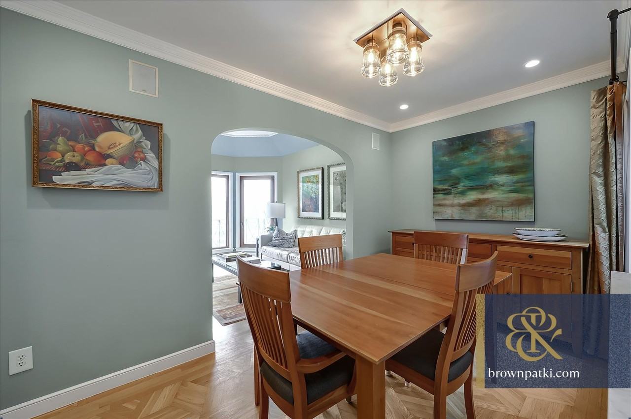 373 Liberty St - Photo 6 of 24